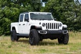 Rough Country 2.5 Inch Leveling Kit | Spacers | V2 | Jeep Gladiator JT 4WD (2024-2026) view 2