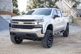 Oval Nerf Step | Crew Cab | Chevy/GMC 1500/2500HD/3500HD (19-26) view 2