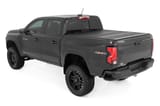 Hard Low Profile Bed Cover | 5' Bed | Chevy/GMC Canyon/Colorado (15-26) view 3