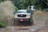 Rough Country 2.5 Inch Lift Kit | Molded | Ford F-150 2WD/4WD (2004-2008) view 4