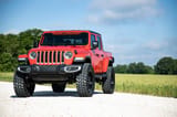 Rough Country 3.5 Inch Lift Kit | Spacers | V2 | Jeep Gladiator JT 4WD (2020-2023) view 3