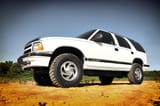 Rough Country 2.5 Inch Lift Kit | Chevy/GMC Blazer/S15 Jimmy/Sonoma 4WD view 4