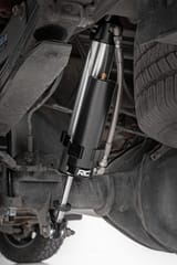 Vertex 2.5 Reservoir Rear Shocks | 2-3.5" | Chevy/GMC 1500 (07-26) view 2