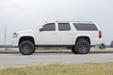 Rough Country 7 Inch Lift Kit | Chevy/GMC SUV 1500 2WD/4WD (2007-2014) view 4