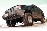 Rough Country 3.5 Inch Lift Kit | V-6 Motor | Jeep Grand Cherokee ZJ 2WD/4WD (1993-1998) view 2