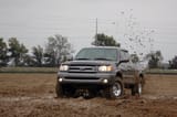 Rough Country 2.5 Inch Leveling Kit | Toyota Tundra 2WD/4WD (2000-2006) view 3