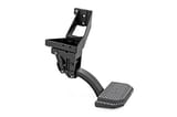 Retractable Bed Step | Manual Pull | Chevy/GMC 2500HD/3500HD (11-14) view 5