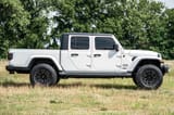 Rough Country 2.5 Inch Leveling Kits | Springs | V2 | Jeep Gladiator JT 4WD (2020-2023) view 5