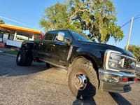 Rough Country 4.5 Lift with on 37/13.50R17 Toyo M/T on oem wheels. - Photo 3