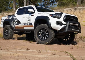 Superlift 4.5" Lift Kit w/ Fox Coilovers and Rear Shocks - 16-23 Tacoma (not TRD Pro)