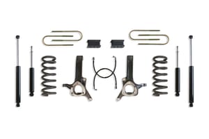 MaxTrac Suspension 6.5" LIFT KIT (4.125" X 16.5" U-BOLTS) (DUALLY MODELS) (MAX TRAC SHOCKS)