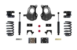 MaxTrac Suspension 3"/5" LOWERING KIT (SPINDLES/COILS) (4DR, STAMPED/ALUM ARMS)