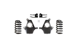 MaxTrac Suspension 2"/4" LOWERING KIT (SPINDLES)