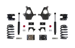 MaxTrac Suspension 3"/5" LOWERING KIT (SPINDLES/COILS, SINGLE CAB)