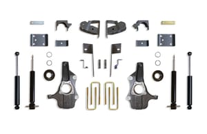 MaxTrac Suspension 3"/5" LOWERING KIT (SPINDLES/STRUTS)