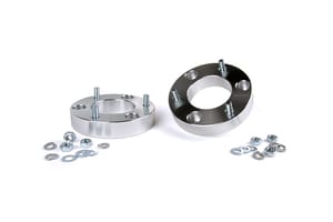 Rough Country 2 Inch Leveling Kit | Nissan Titan 2WD/4WD (2004-2024)