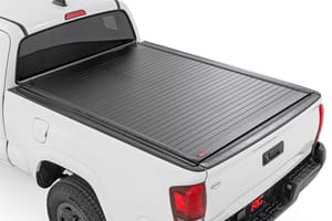 Tonneau Covers - Hard Roll Up Bed Cover | 6' Bed | Toyota Tacoma 2WD/4WD (2016-2023)