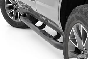Rough Country Nerf Steps | 3-Inch Tube | Chevy/GMC Tahoe/Yukon (21-26)
