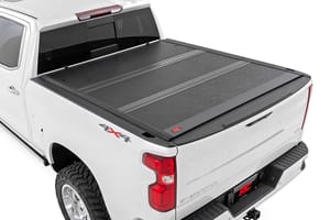Tonneau Covers - Hard Low Profile Bed Cover | 5'9" Bed | Rail Caps | Chevy/GMC 1500/2500HD/3500HD (14-19 & Classic)