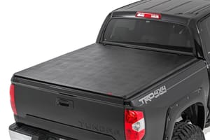 Tonneau Covers - Soft Tri-Fold Bed Cover | With & W/O OE Rails | 6'7" Bed | Toyota Tundra (07-21)