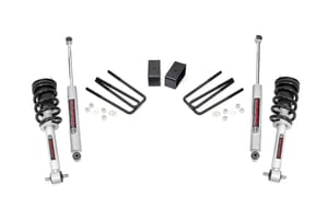 Rough Country 3.5 Inch Lift Kit | N3 Struts | Chevy/GMC 1500 2WD (07-13)