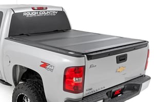 Tonneau Covers - Hard Tri-Fold Flip Up Bed Cover | 5'9" Bed | Chevy/GMC 1500 (07-13)