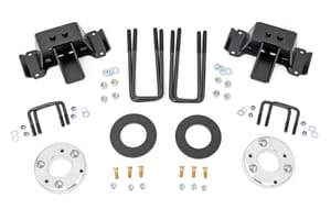 Rough Country 2.5 Inch Lift Kit | Ford Raptor 4WD (2019-2020)
