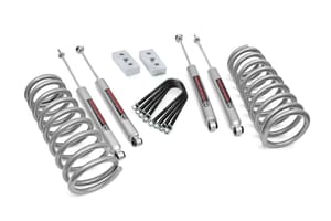 Rough Country 3 Inch Lift Kit | Ram 2500 (03-13)/3500 (03-07) 4WD