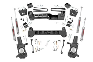 Rough Country 6 Inch Lift Kit | Chevy Silverado & GMC Sierra 2500HD 2WD (2001-2010)