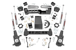 Rough Country 6 Inch Lift Kit | Chevy/GMC Sierra/Silverado 2500 4WD (1999-2004)