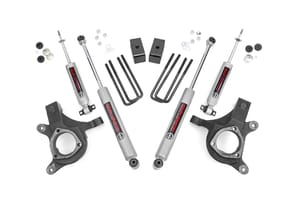Rough Country 3 Inch Lift Kit | Chevy Silverado & GMC Sierra 1500 2WD (1999-2006 & Classic)
