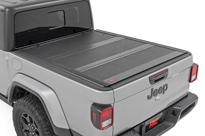 Rough Country Hard Low Profile Bed Cover | 5' Bed | Jeep Gladiator JT 4WD (2020-2026)