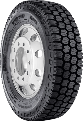 Toyo M655LT tire