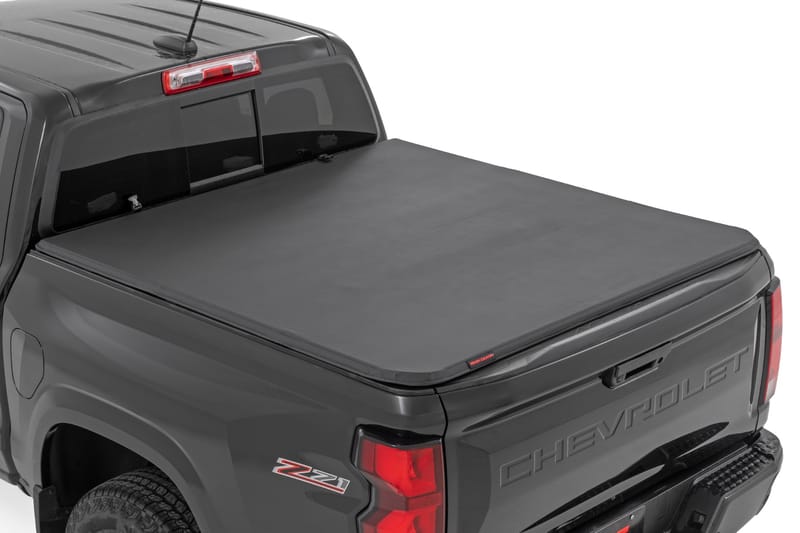 Soft Tri-Fold Bed Cover | 5' Bed | Chevy/GMC Canyon/Colorado 2WD/4WD (23-26)
